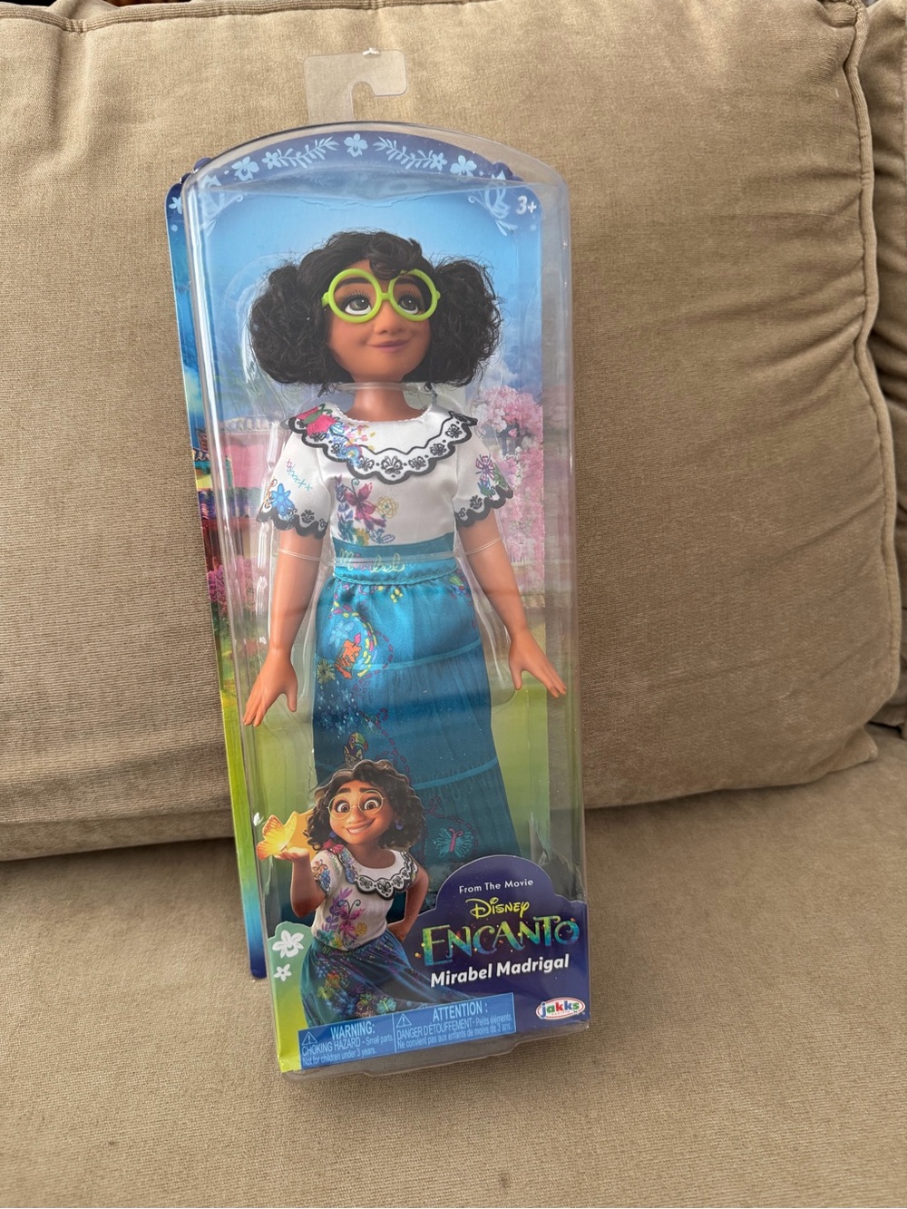 BNIB Collectible Disney Encanto Mirabel Madrigal Doll